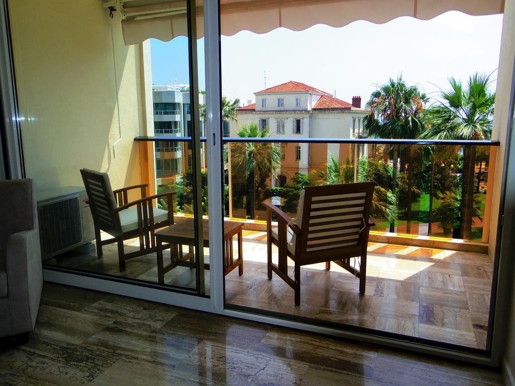 Studio Grand Hotel Croisette, By Welcome To Кан Екстериор снимка